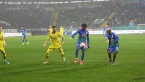 Fenerbahçe, Rize deplasmanından galibiyetle dönüyor