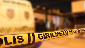 77 yaşındaki adam eşini ve oğlunu öldürdü