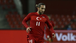 Milli futbolcu Yusuf Yazıcı, Olympiakos ile çıktığı ilk maçta sakatlandı