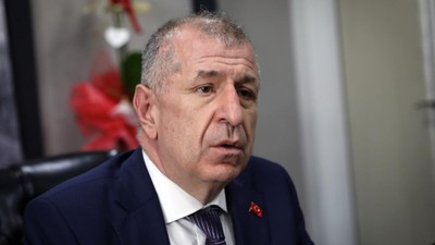 Ümit Özdağ'dan paylaşımına tepki gösterenlere yanıt: Bunun Yunan adalarına gitmek dışında yöntemleri olabilir