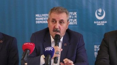 Destici: Talepler karşılanırsa ınstagram açılır, karşılanmazsa açılmaz