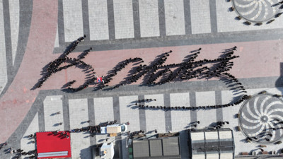 Büyük Önder'in anısına dev imza