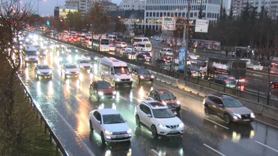 İstanbul'da trafik yoğunluğu yüzde 78'e ulaştı