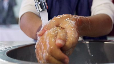 Çocuklarda menenjit ve rota virüsünü engellemede hijyen öne çıkıyor