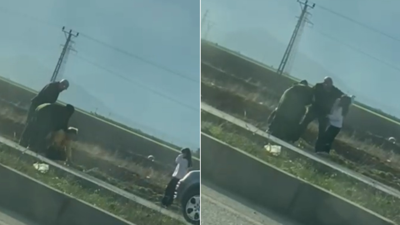 Kadını saçlarından sürükleyip, kız çocuğunu da darbettiler