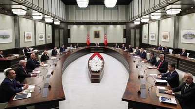 Kabine üyelerinden TBMM Başkanvekili Önder için taziye mesajı