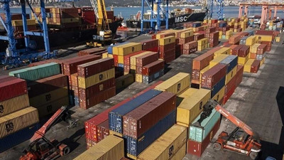 Ticaret Bakanlığı: Suriye'ye ihracatta kısıtlamalar kaldırıldı