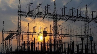 İran'da enerji tasarrufu amacıyla okullar ve kamu kurumları tatil edildi