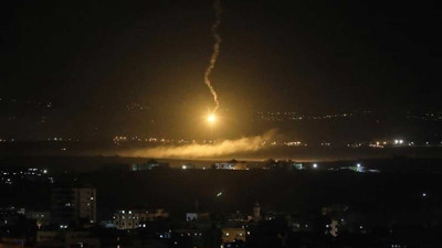 İsrail, Suriye'ye hava saldırıları düzenledi