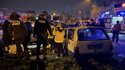 Kocaeli'de sanayi sitesinde bir kişi otomobilde başından vurulmuş halde bulundu