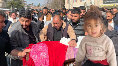 Derede cansız bedeni bulunan 4 yaşındaki Nazlı toprağa verildi