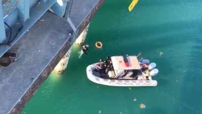 Köprüden baraj gölüne atlayan kadını su altı polisi kurtardı