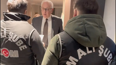 Beykoz Belediyesi'ne yönelik operasyonun detayları... Köseler'in polise kapıyı takım elbiseyle açtığı anlar kamerada