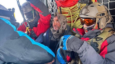 15 gündür ulaşılamıyordu, mezradaki evinde donmak üzereyken bulundu