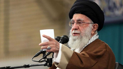 İran lideri Hamaney: Bazı zorbaların müzakere ısrarı meseleyi çözmek için değil, tahakküm kurmak için