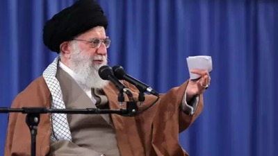İran lideri Hamaney: Amerika'nın taleplerini kabul etmeyeceğiz