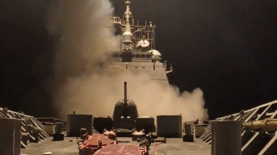 Yemen'deki Husiler: ABD'ye ait uçak gemisi USS Harry Truman 2. kez hedef alındı