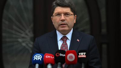 İstanbul'daki operasyonlar... Bakan Tunç: Yargı kimseden emir ve talimat almaz