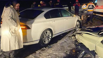 Aksaray'da sağanak ve dolu; 12 aracın karıştığı zincirleme kazada 10 kişi yaralandı