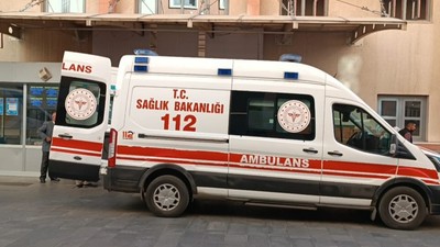 Düğünde sırtına isabet eden yorgun mermiyle ağır yaralandı