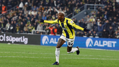 Talisca hat-trick yaptı, Fenerbahçe zirve yarışını sürdürdü