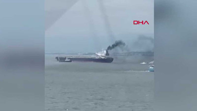 İzmit Körfezi açıklarında demirlenen tanker gemisinin makine dairesinde yangın