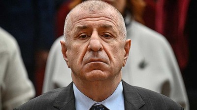 Ümit Özdağ, hastanedeki rutin kontrolü nedeniyle duruşmaya katılmadı; duruşma 8 Temmuz'a ertelendi