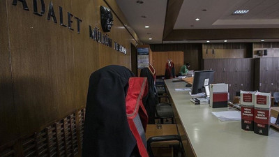 İstanbul Barosu Yönetim Kurulu Üyesi Fırat Epözdemir hakkında 15 yıla kadar hapis istemiyle iddianame hazırlandı