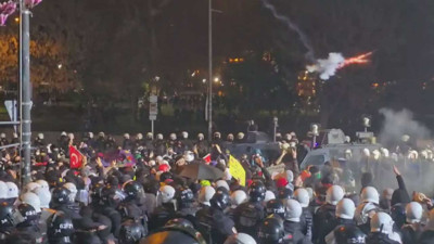 İstanbul'da izinsiz gösterilere katılan 34 sanık tahliye edildi