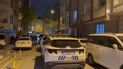 Tartıştığı kız arkadaşını boğazından bıçakladı, kızın annesini öldürdü