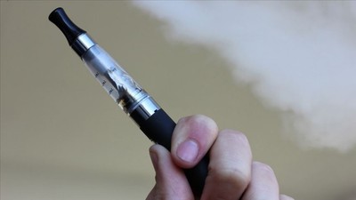 Elektronik sigaralar erken yaşta gizli bir bağımlılığa zemin hazırlıyor, sağlığı vuruyor