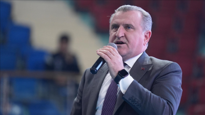 Bakan Bak’tan Fenerbahçe Opet için tebrik mesajı