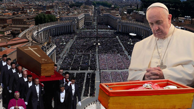 Papa Franciscus'un Vatikan'daki cenaze törenine 250 bin kişi katıldı