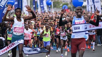 20. İstanbul Yarı Maratonu koşuldu... 21 kilometrede birinciliği Kenyalı atletler kazandı