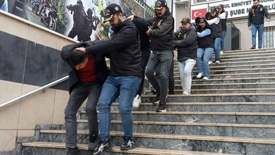 İstanbul'da fuhuş operasyonu: 8 gözaltı