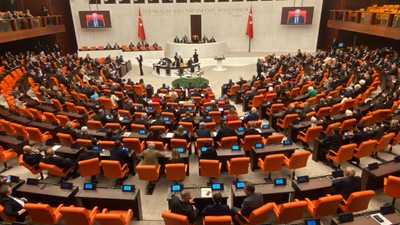 Bazı kanunlar ile 660 sayılı KHK'de değişiklikler içeren kanun teklifi TBMM'de