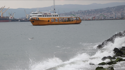 Tekirdağ'da deniz ulaşımına poyraz engeli