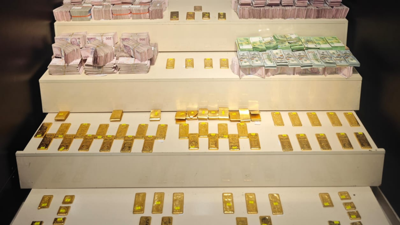 Van'da gümrük kaçağı 66 kilo 668 gram altın ele geçirildi