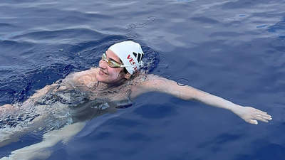 Bakan Bak'tan Aysu Türkoğlu'na tebrik mesajı