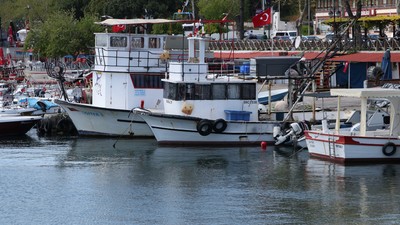Tekirdağ'da balıkçılar poyraz nedeniyle 3 gündür denize açılamıyor