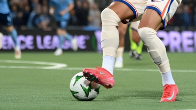 UEFA Avrupa Konferans Ligi'nde yarı final ilk maçları oynandı