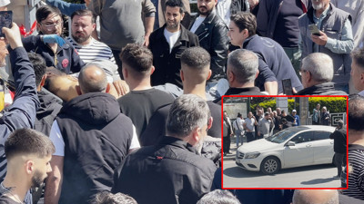 Avcılar'da nikah sarayı önünde dehşet! Motosikletle yanaştıkları araca kurşun yağdırdılar: 1 ölü