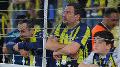 Beşiktaş yenilgisi sonrası Fenerbahçeli taraftarlar büyük üzüntü yaşadı