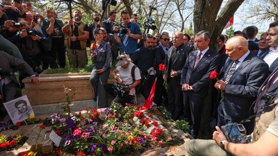 Deniz Gezmiş, Hüseyin İnan ve Yusuf Aslan mezarları başında anıldı
