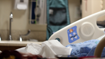 Depresyondan bilinci kapanmıştı; 56 gün sonra uyandı! 'Hasta kaskatı kesilmiş şekilde yatıyordu'