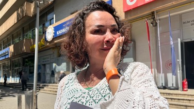 Hatalı teşhis yüzünden göğüsleri alındı, mahkeme yine aynı kararı verdi... 'Haklısın, al sen şu parayı, sus denildi'