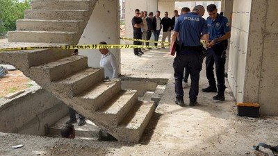 İnşaatta işe başladığı gün 4'üncü kattan düşerek öldü