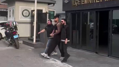 Lvbel C5'in elleri kelepçeli görüntüleri ortaya çıktı