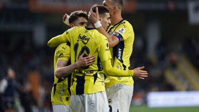 Fenerbahçe, Başakşehir deplasmanında 4 golle güldü
