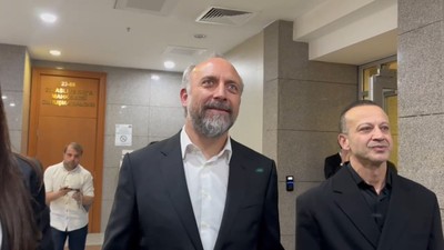 Halit Ergenç ve Rıza Kocaoğlu 'Yalan tanıklık' suçundan hakim karşısına çıktı